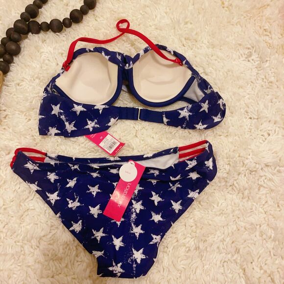 NWT Xhilaration American Flag USA Patriotic Bikini 2 Piece Set M - Picture 2 of 8